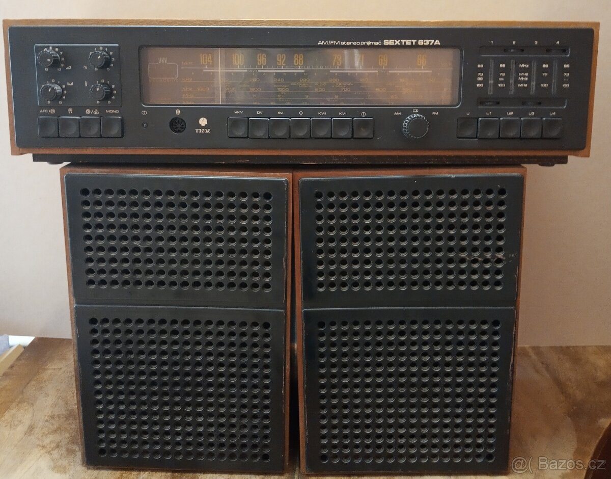 Retro radio