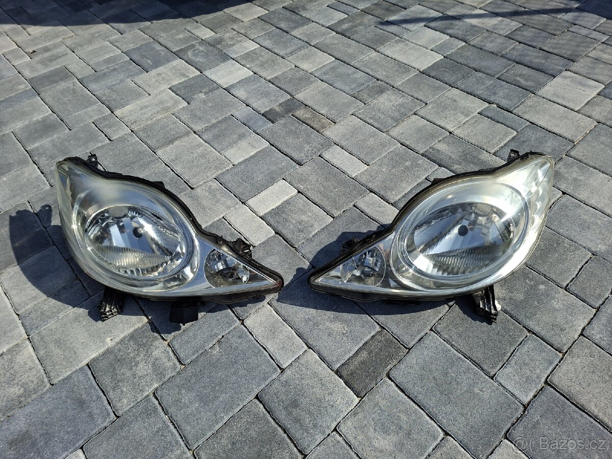 Světla na peugeot 107