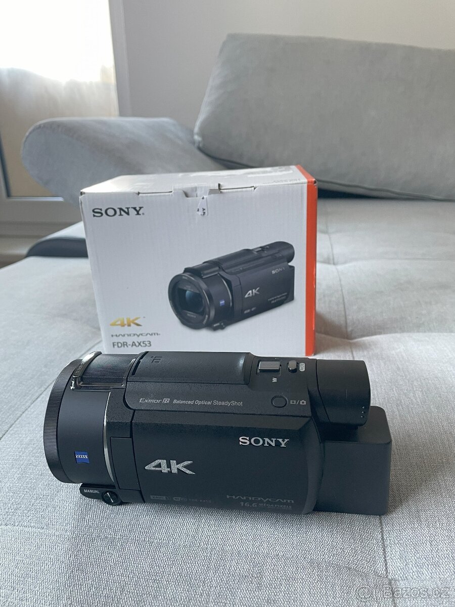 Sony FDR AX-53