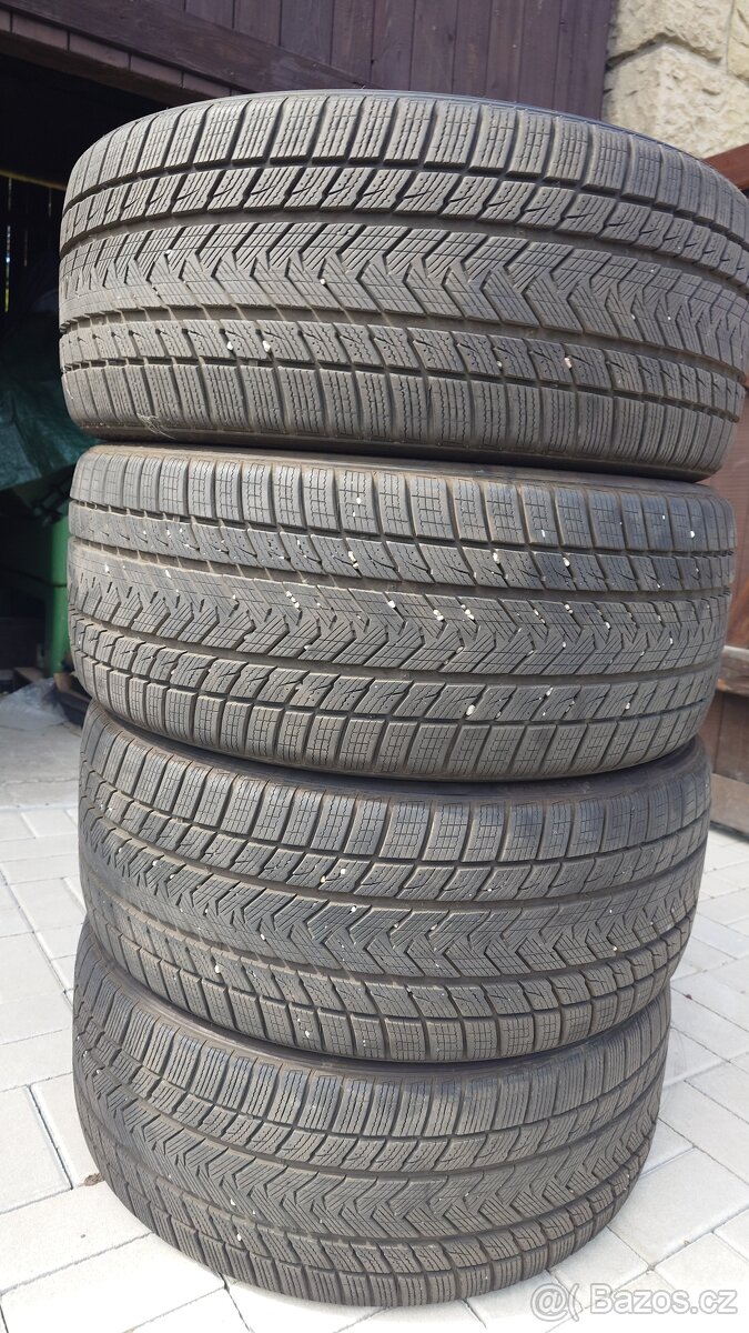 275/35 R22 volvo XC90