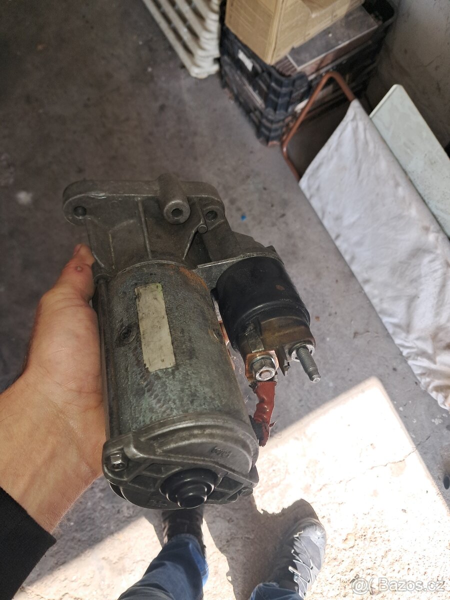 Renault master starter