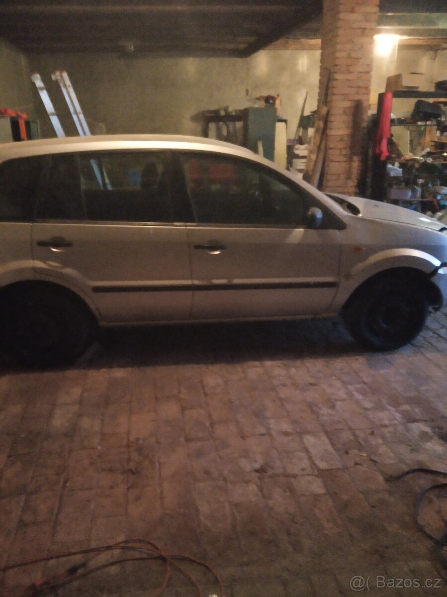 Ford fusion 1.4.