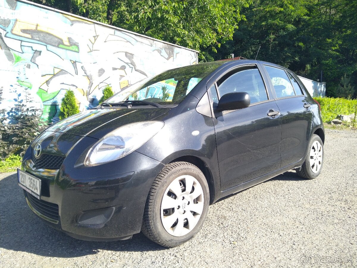 Toyota Yaris 1,33 VVT-i, 74KW, 1majitel rok 2009.