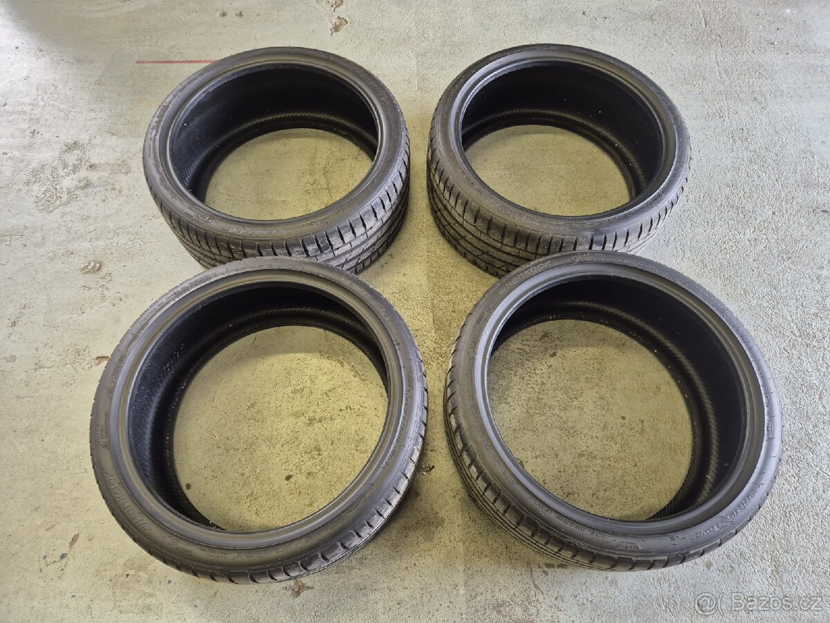 Letní pneu 235/35R19 Hankook