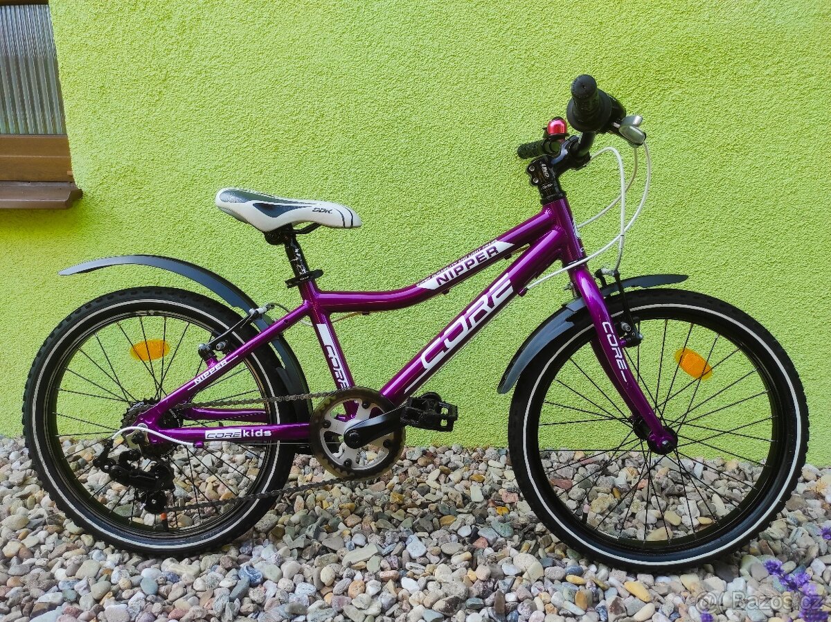 Značkové dětské kolo CORE NIPPER 20" (fialová)