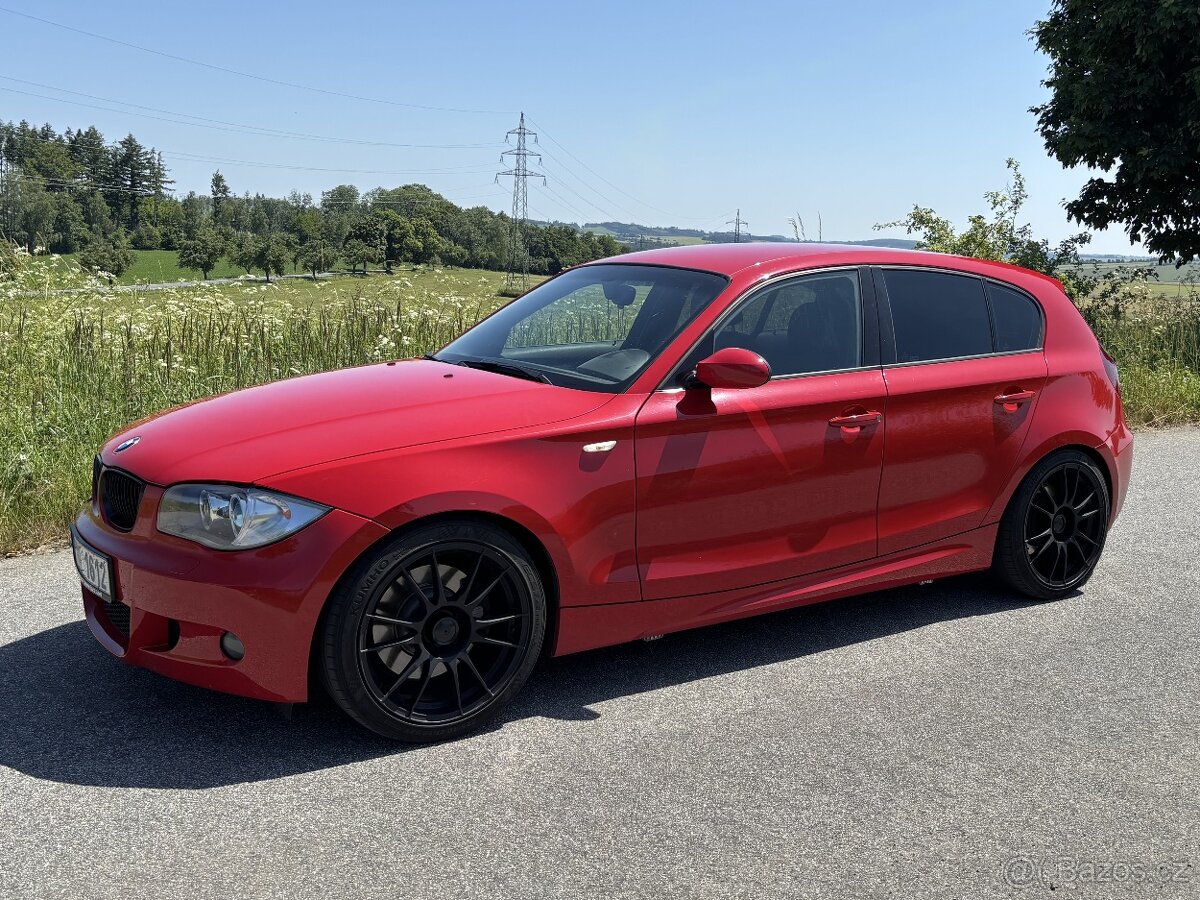 BMW E87 130i