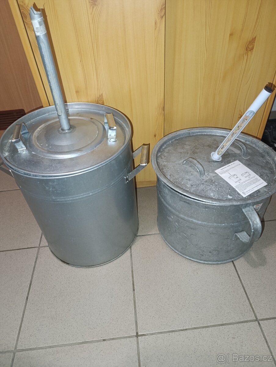 Prodám zavařovací hrnec