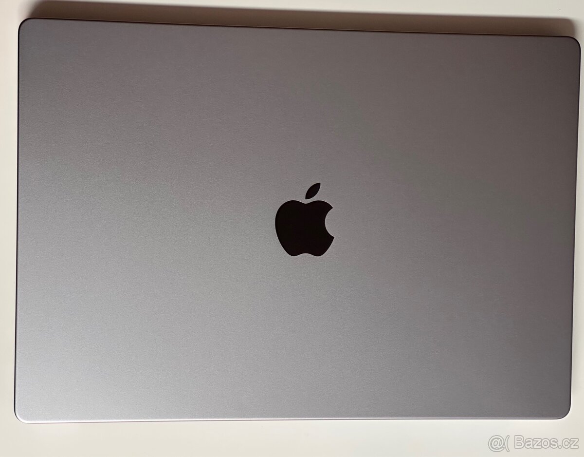 16” MacBook Pro M1, 16/1TB, Komplet Balení Pěkný Stav