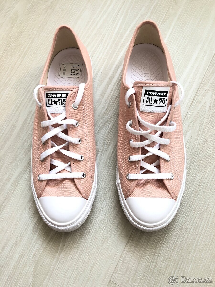 Dámské Converse vel.39