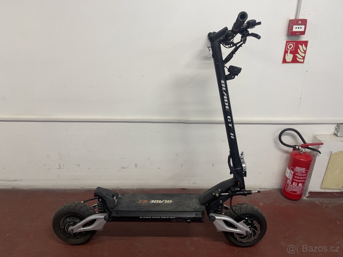 Teverun Blade GT+ II 60 V, 30 Ah LG/Samsung, 2x1 600 W (5kW)