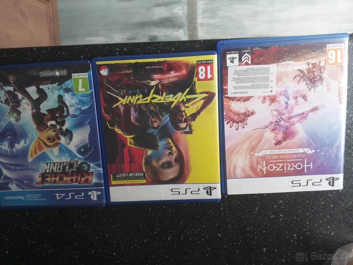 Prodám hry na PlayStation 5
