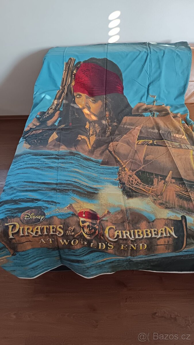 Povlečení na zip, Matějovský, díra