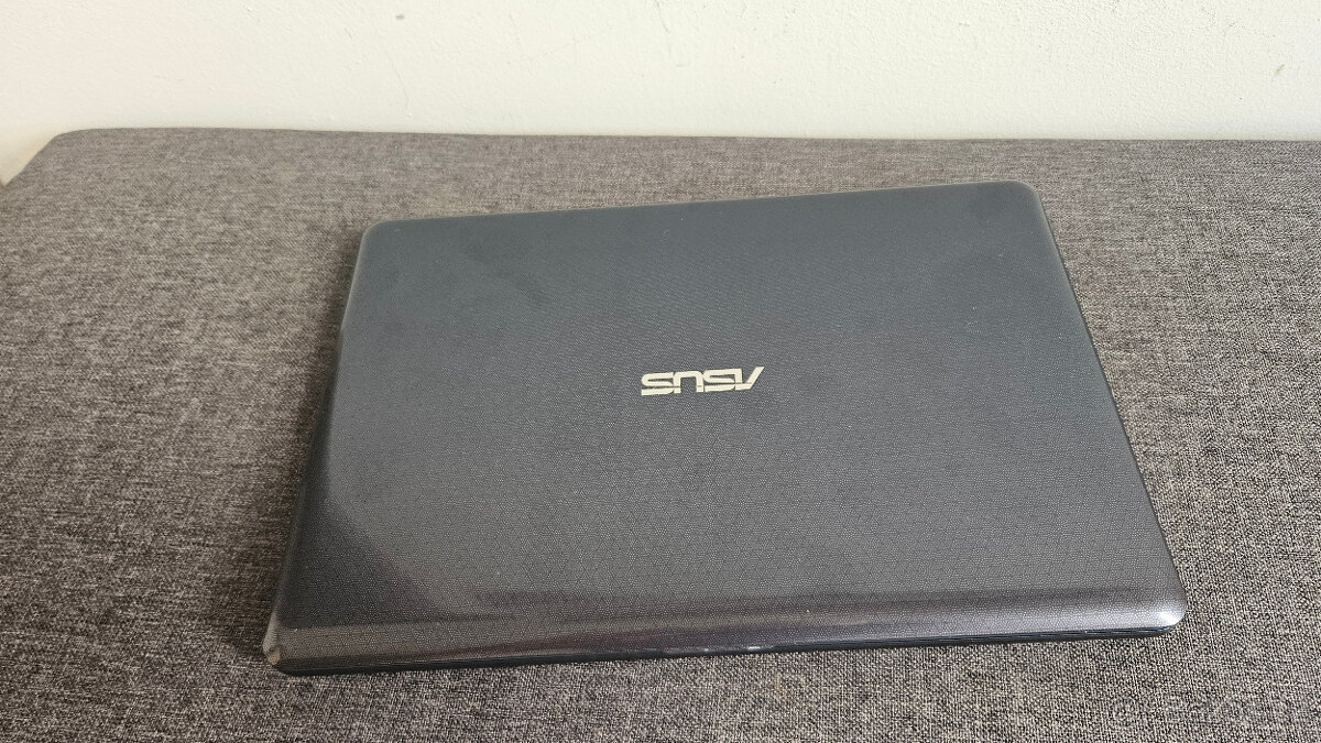 Notebook Asus VivoBook E12