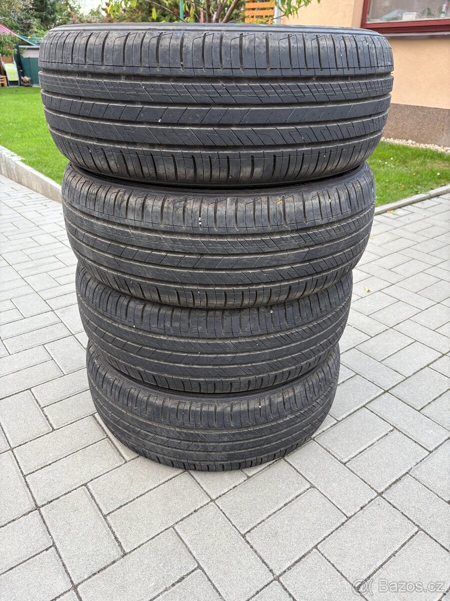 LETNÍ 215/55R17