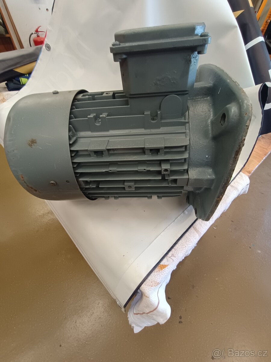Elektromotor
