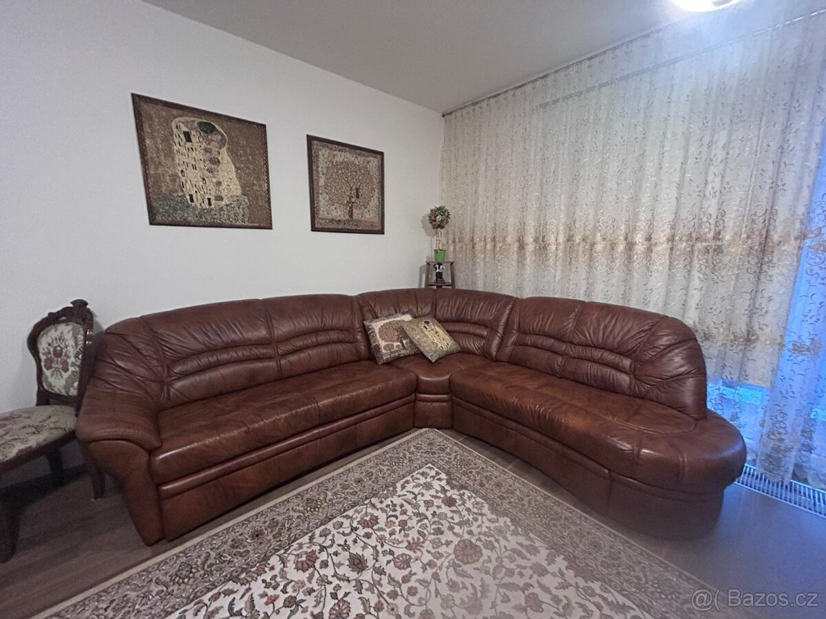 Kožená rozkládací pohovka – pravá kůže.