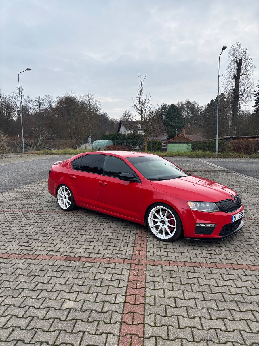 Škoda Octavia rs230