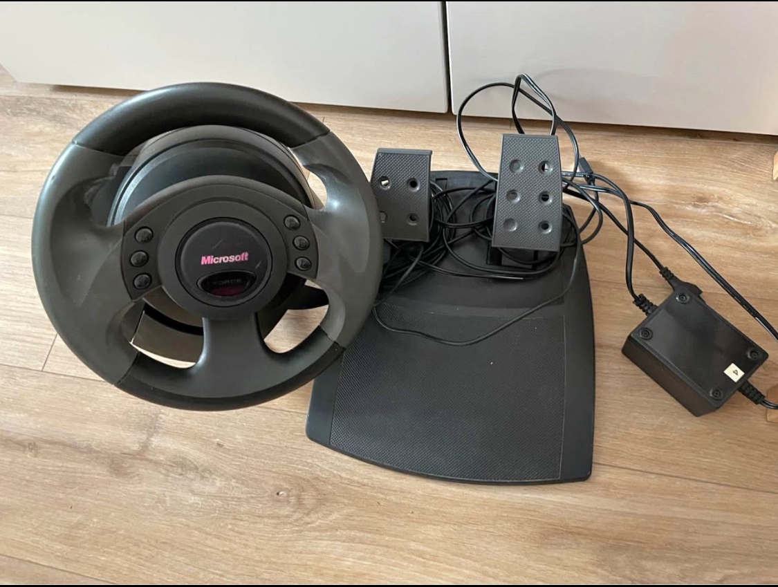 Herní volant Microsoft Sidewinder ForceFeedback
