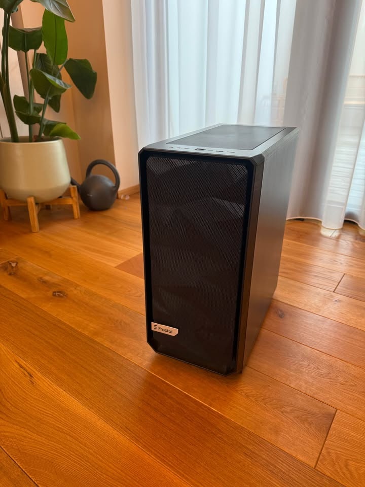 Stolní PC - počítač