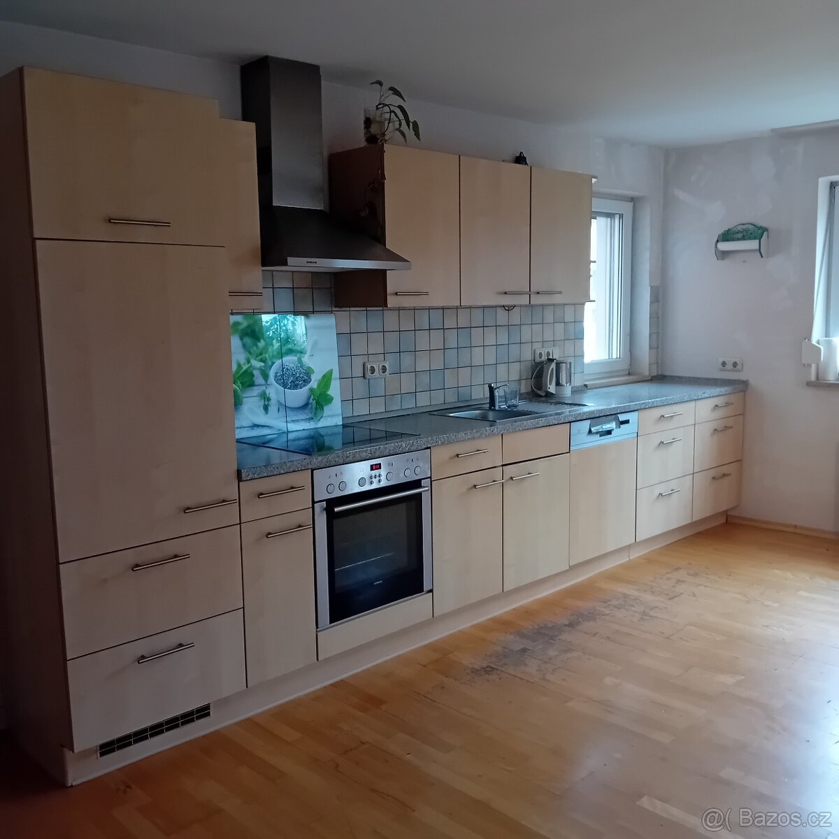 Kuchyňská linka se spotřebiči