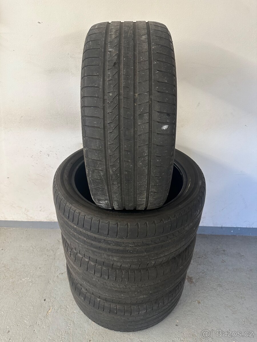 Letní sada pneu Bridgestone 285/40R21 100Y 4mm