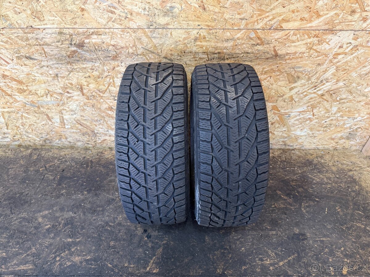 2KS ZIMNÍCH PNEU 215/45 R17 91V