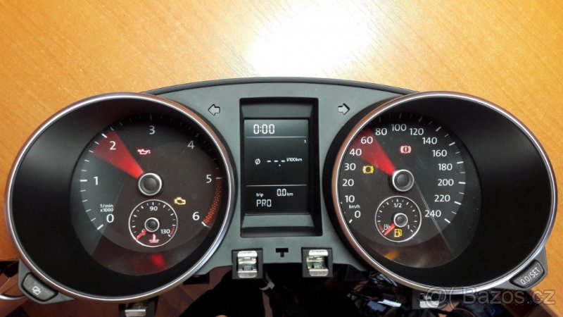 Budíky Golf 6 5K0920862 s palubním počítačem