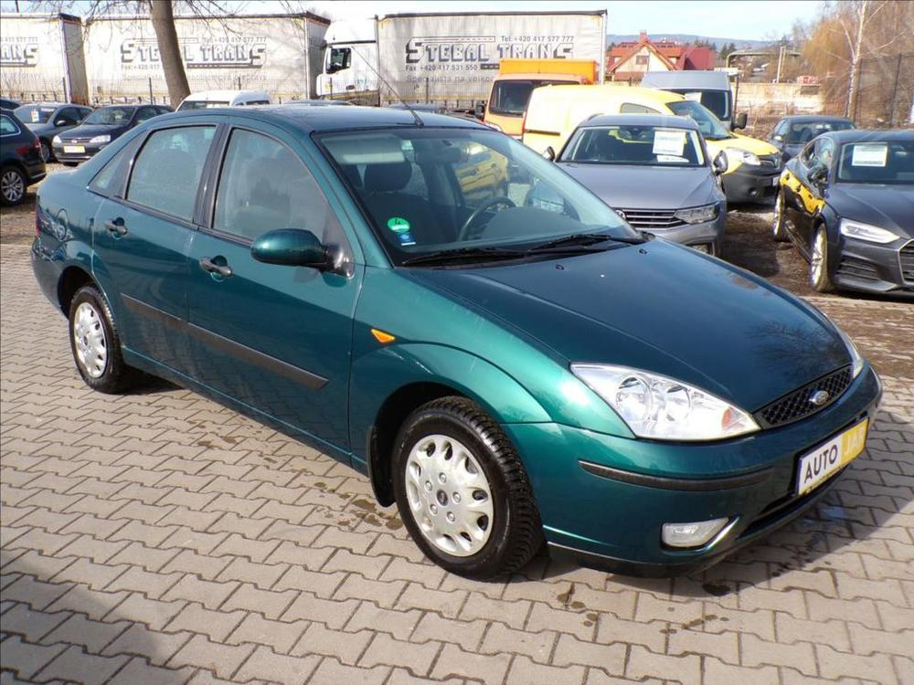 Ford Focus 1,6 16V FUTURA-HNED ODJÍŽDÍTE