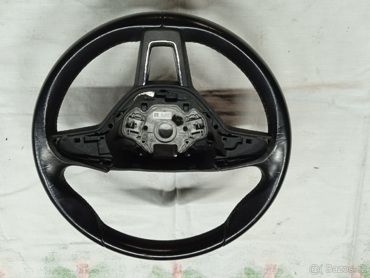 Kožený multifunkční volant fabia 3.
