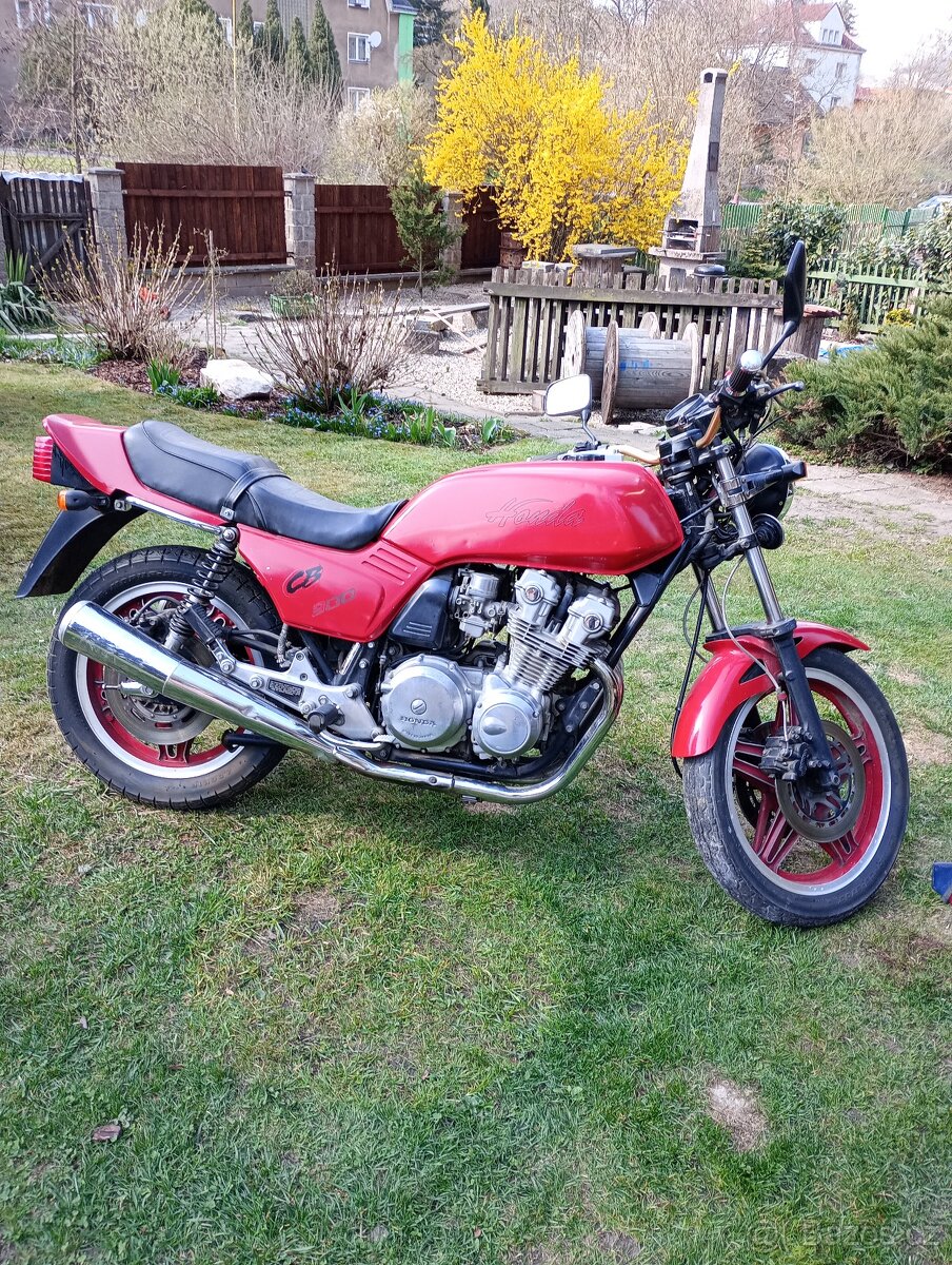 Honda CB 750 F RC04 Bol d'Or