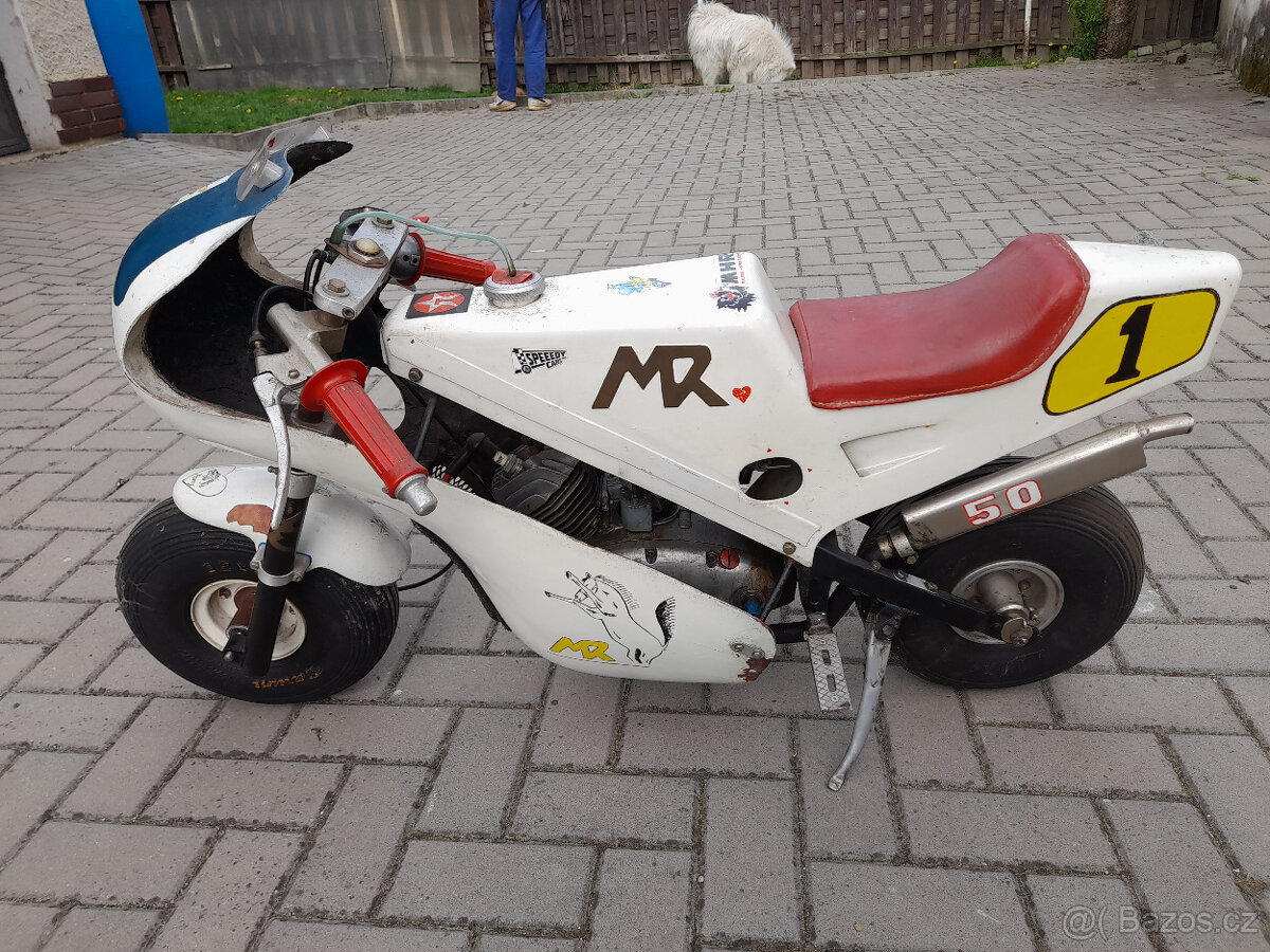 Minimoto s motorem Stadion S11