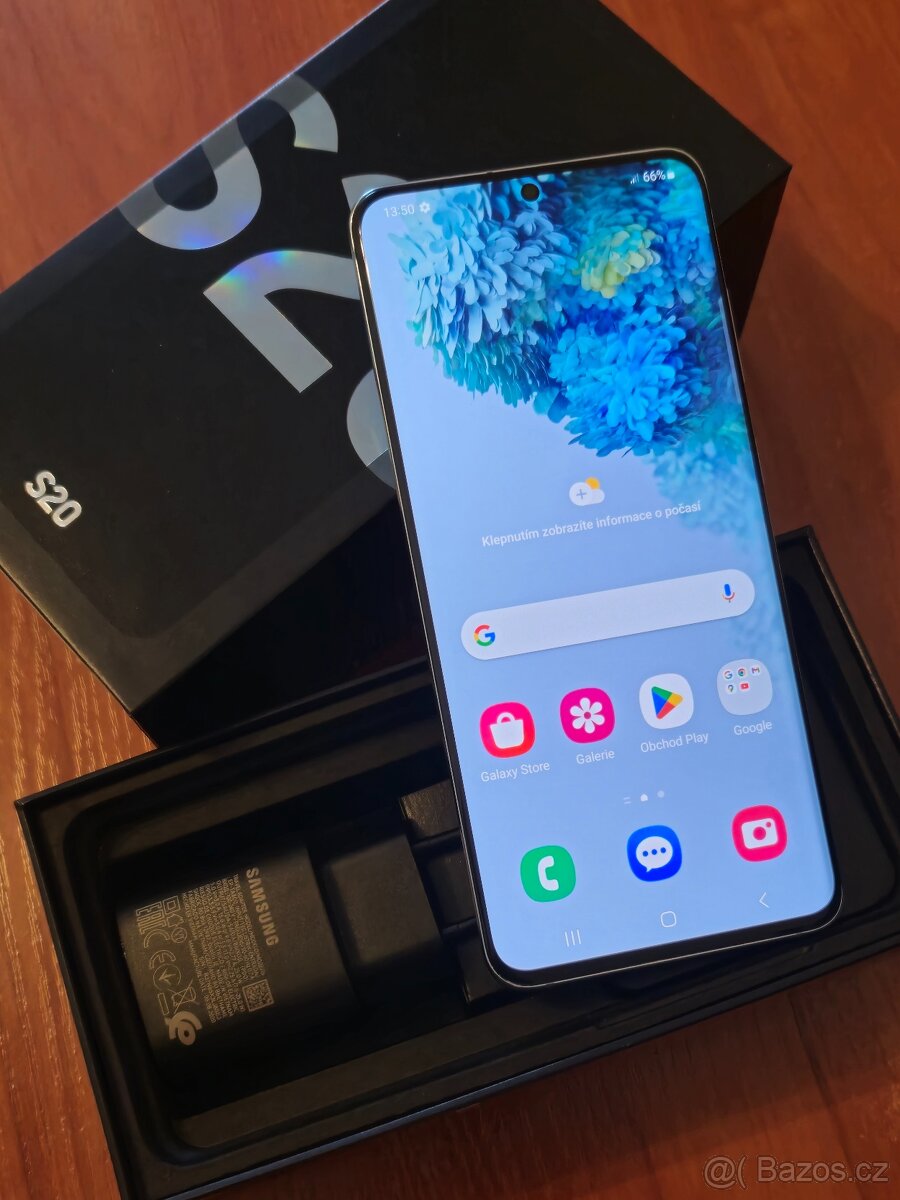 Samsung Galaxy S20 (modrý)
