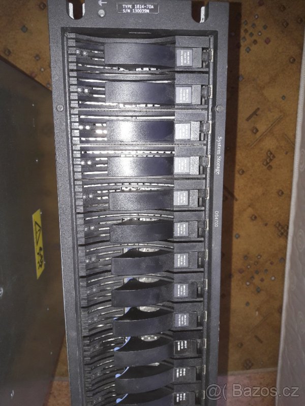 Diskové pole IBM System Storage DS4700 (1814-70A)