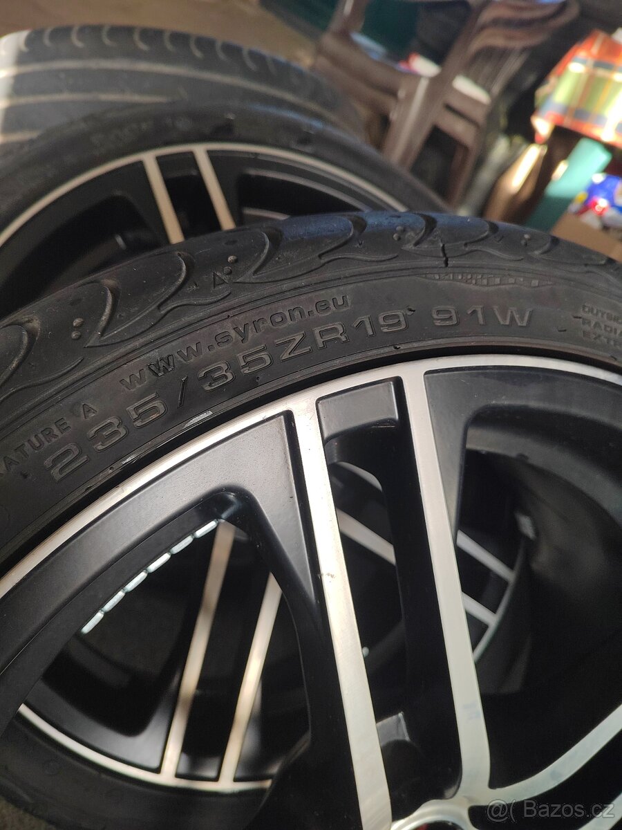 5x112 r19 et35 66.6 a 57.1 krouzky