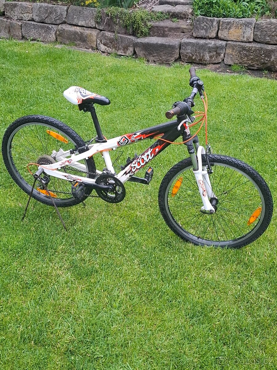 Dětské kolo Scott 24