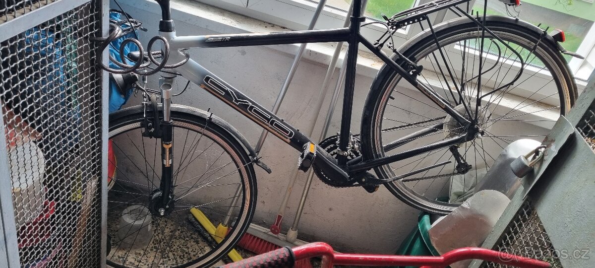 prodám trekingové kolo velmi levně CYCO jako nové