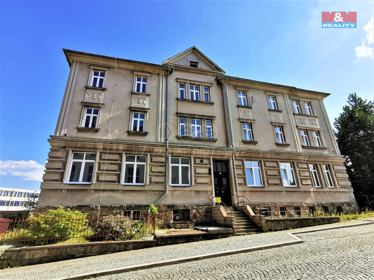 Pronájem bytu 2+kk, 70 m², ul. Komenského, Lomnice n. P.