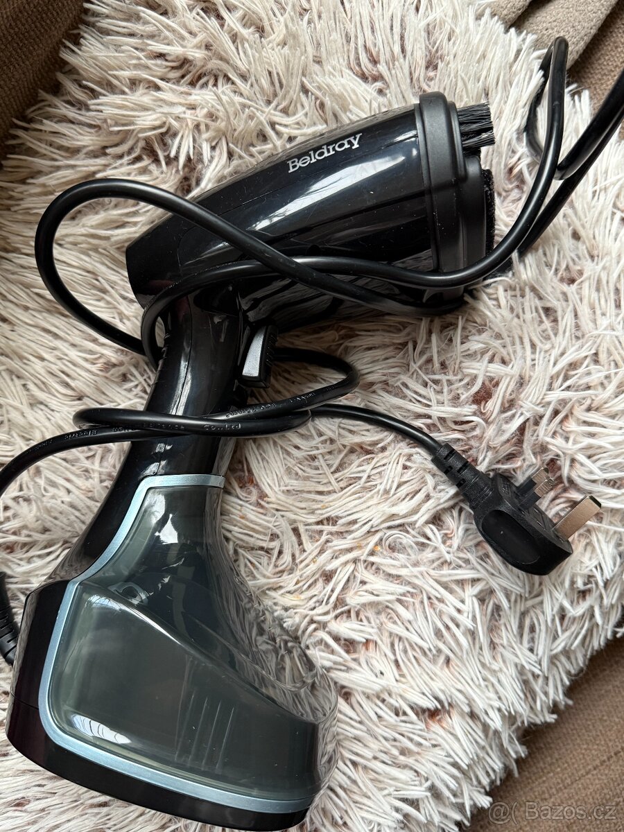 Parní čistič žehlička steamer Beldray