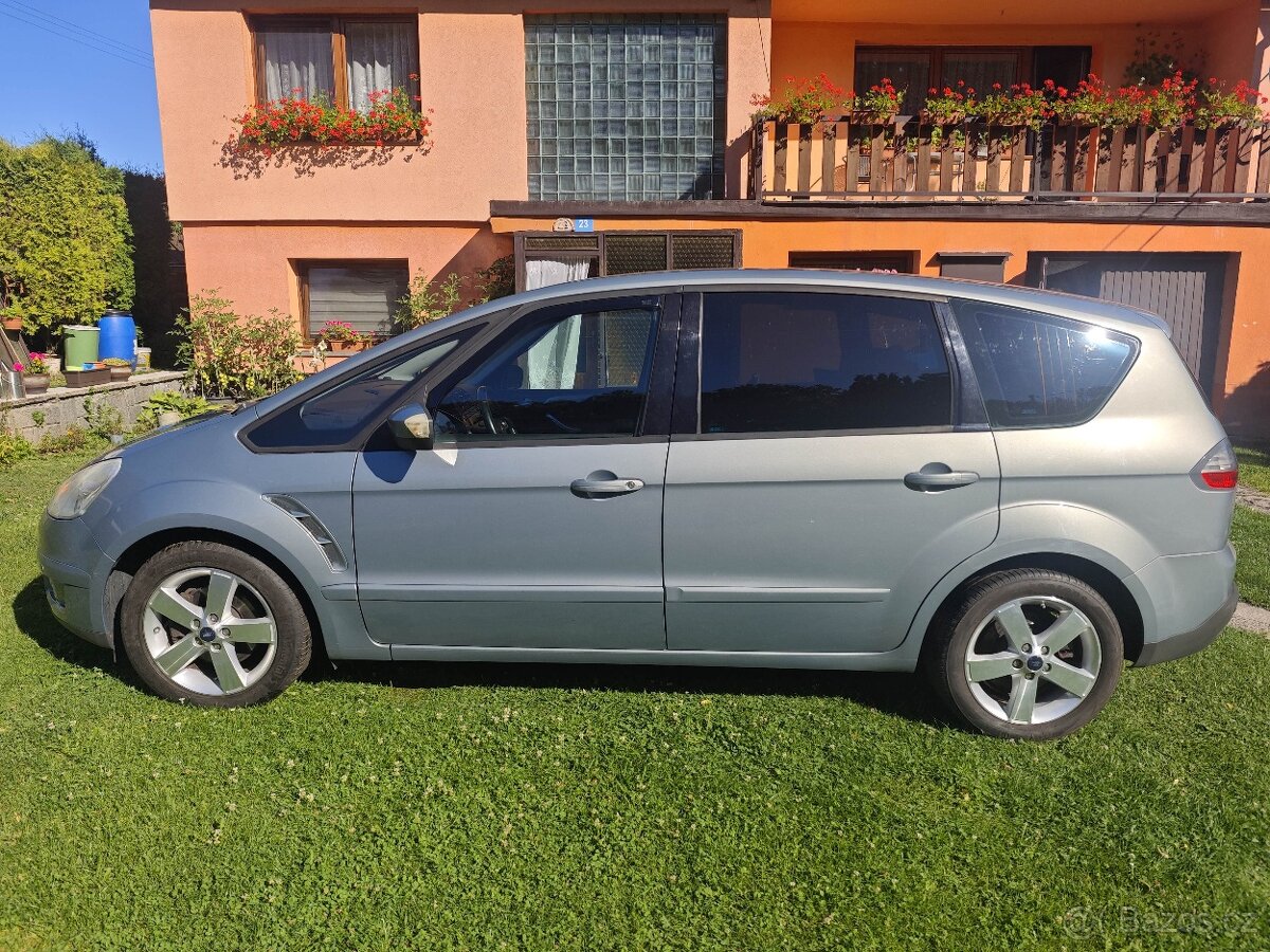 FORD S-MAX 1.8 TDCi 92 kW, 7 míst, 301665 km, v pěkném stavu