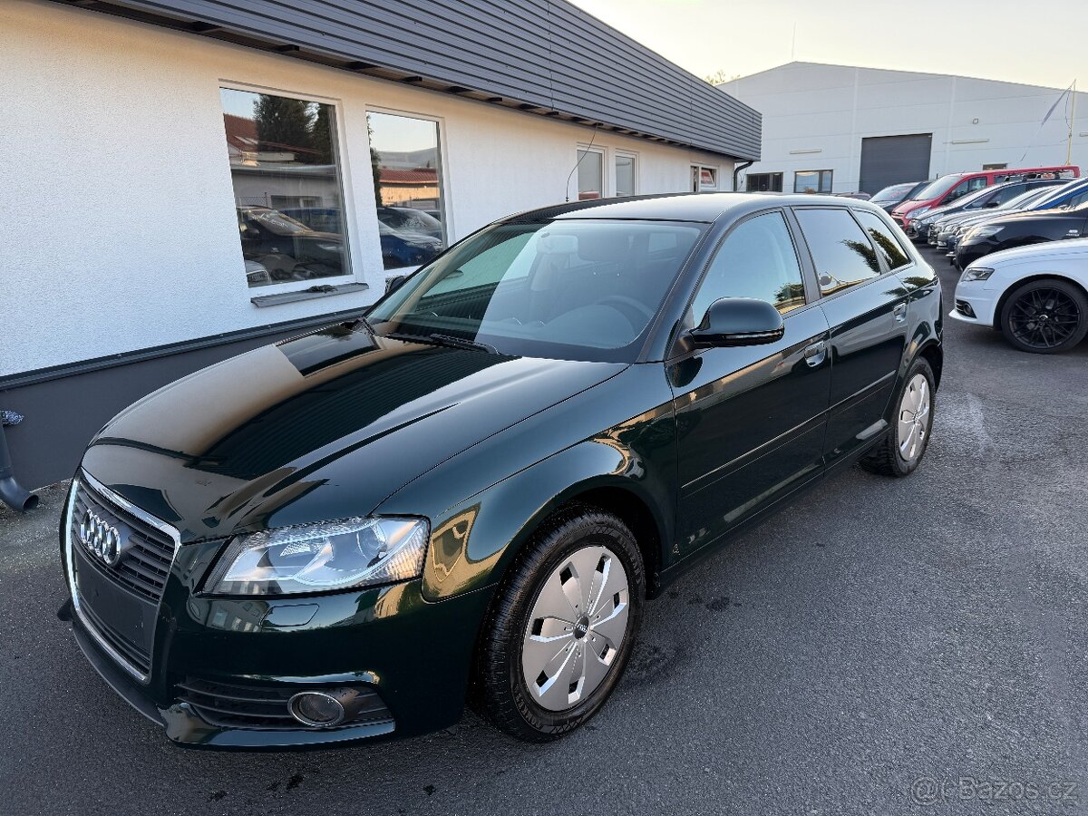 Audi A3 sportback 1.4 TSI 92 KW, XENONY, WEBASTO