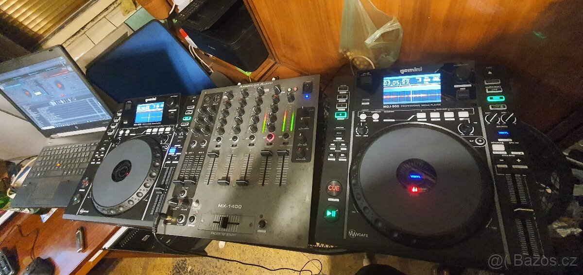 2x player GEMINI MDJ-900