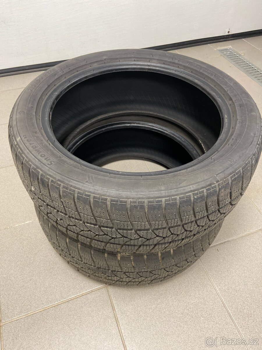 Kormoran 215/50/R17 95V