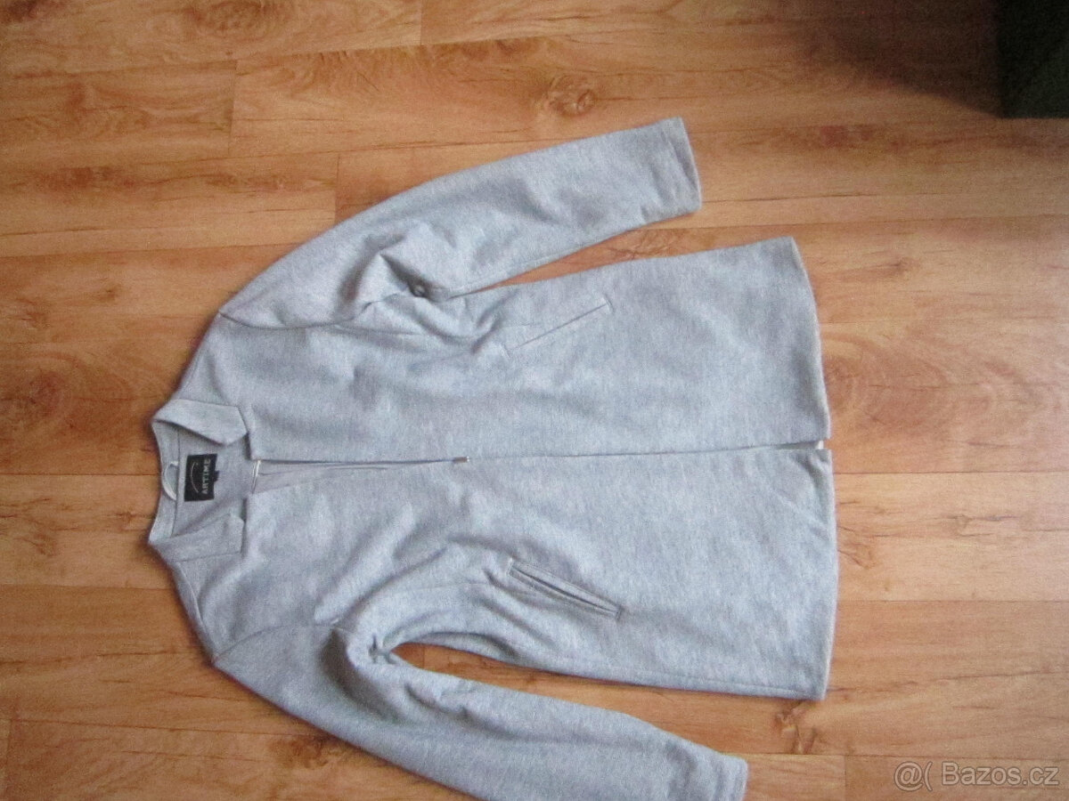 Světle šedý podzimní kabát vel. L/40, s podšívkou, elegantní