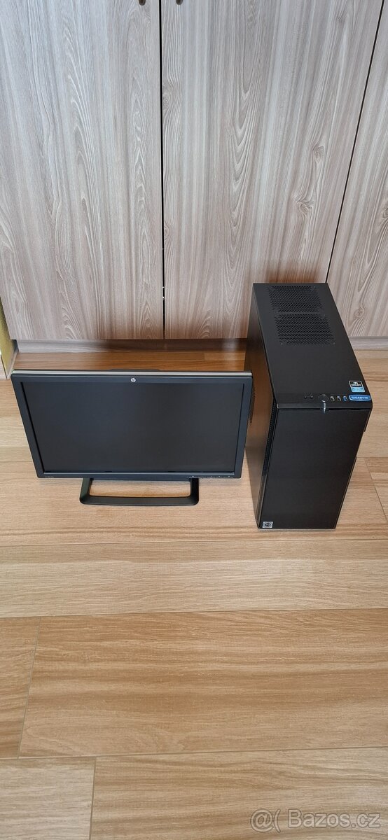 Kompletní PC sestava + monitor HP