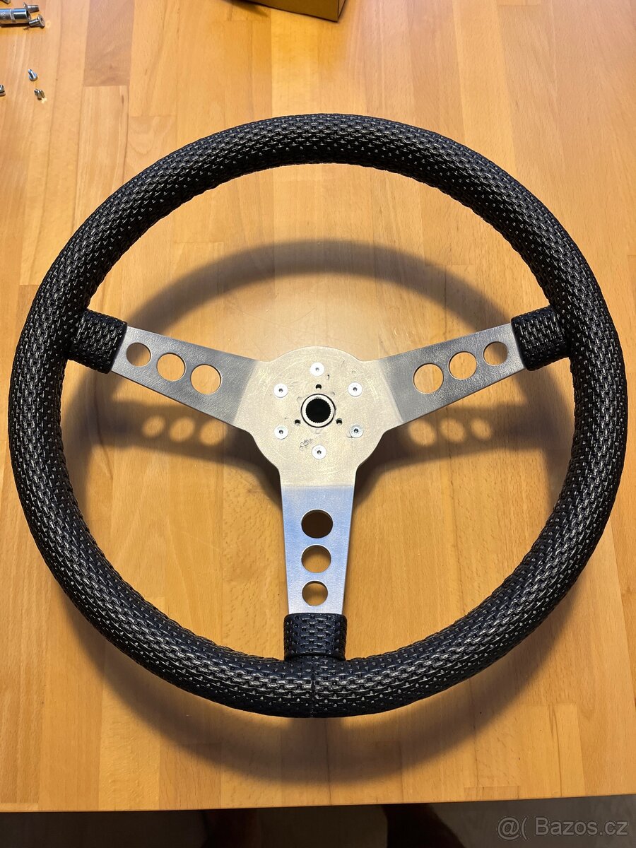 Sportovní volant Kolíňák