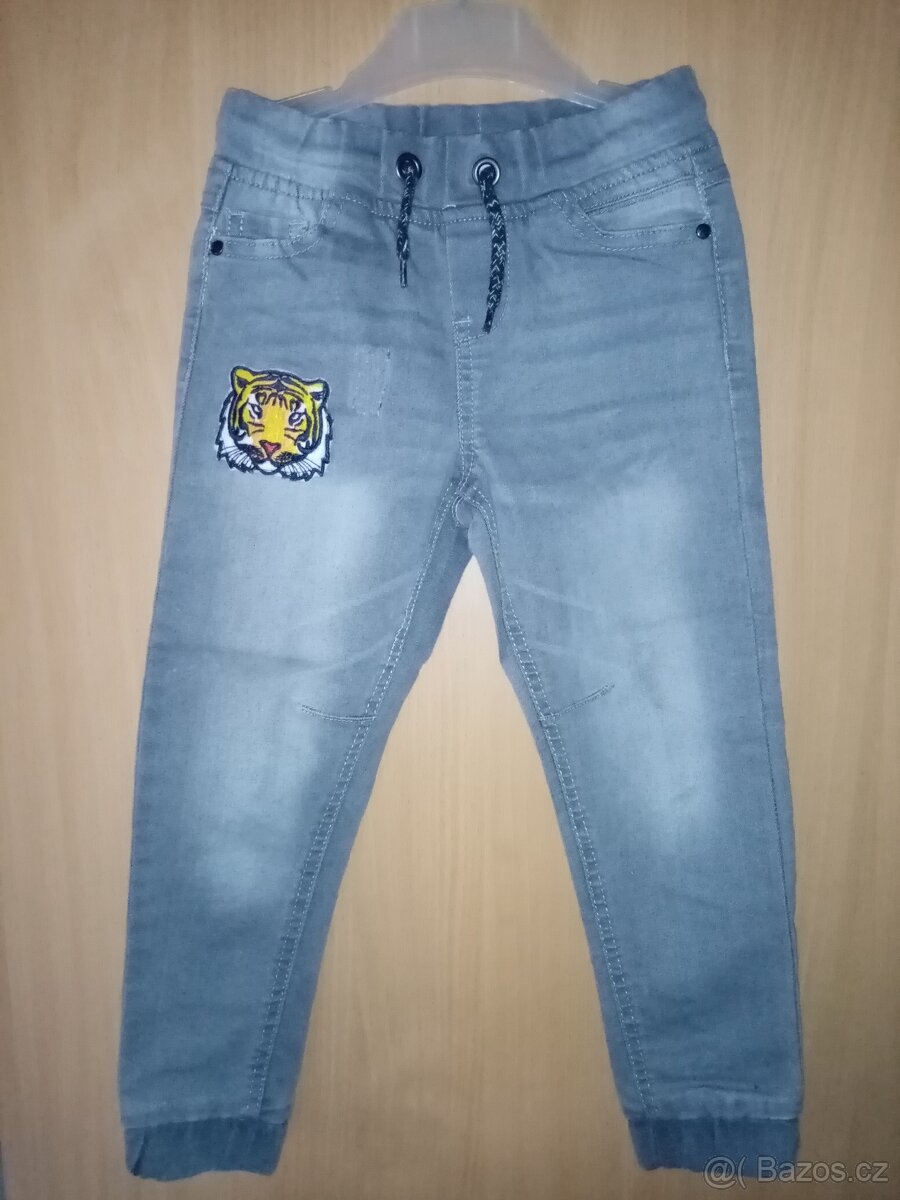 Rifle + tepláky vel. 104