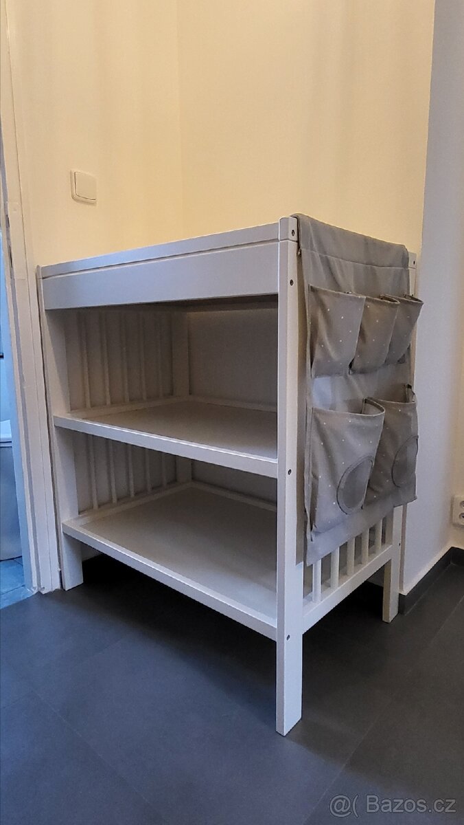 Prebalovaci pult ikea gulliver vc. prislusenstvi