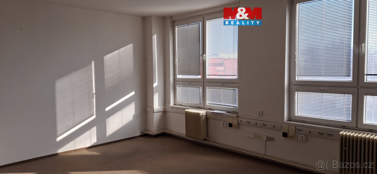 Pronájem kancelářského prostoru, 37 m², Plzeň, ul. Borská