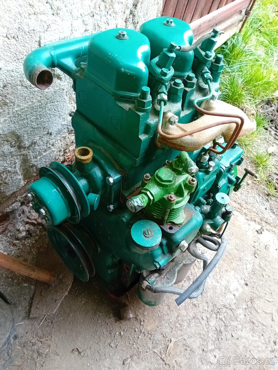 Traktor 2011 motor