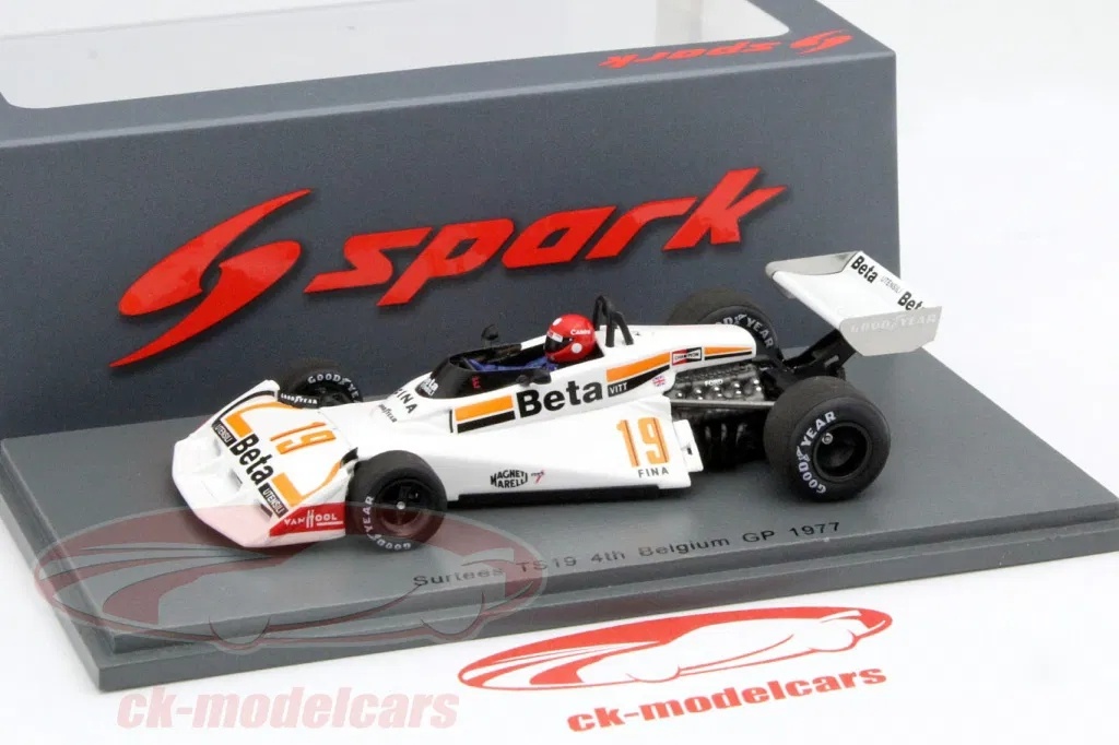 SHÁNÍM: Surtees TS19 #19 Vittorio Brambila 1977 Spark 1:43